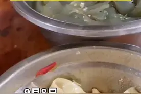 河南：高端局还得看辅助！女孩问妈妈英语，婆婆及时解围。@一大只妹妹图片