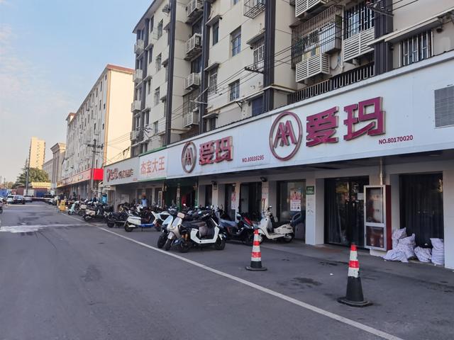 “小电驴”新国标落地首周	，和网传的很不一样