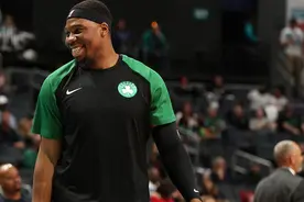 Woj：76人一年底薪签下法国前锋亚布塞莱图片