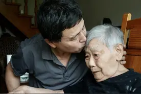 百姓记录｜陪阿尔兹海默症妈妈老去图片