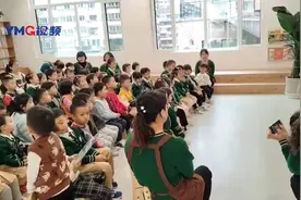 烟台市口腔医院开展学龄前儿童口腔健康促进活动 为百名幼儿园小朋友牙齿涂氟图片