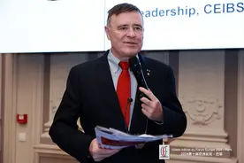 中欧国际工商学院教务长濮方可：培养更多兼具“中国深度”和“全球广度”人才图片