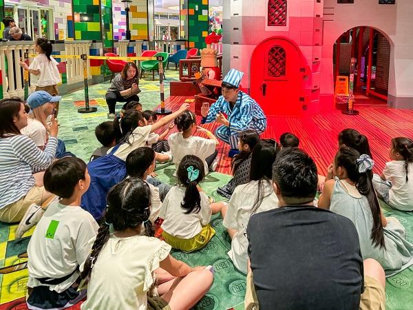 上海乐高乐园首月成绩单揭晓：亲子家庭占比超七成，点燃暑期文旅市场