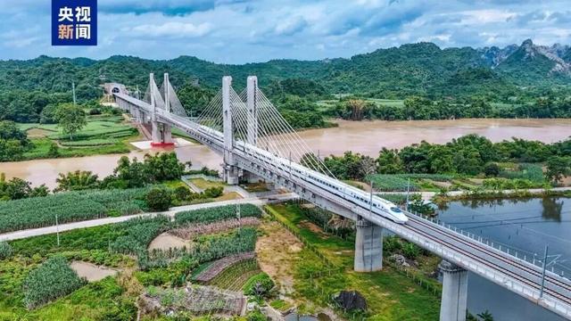 上榜全国暖冬城市TOP3！南宁，被低估的过冬宝藏地！不止温暖，更有看不完的风景和吃不完的美食