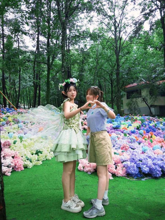 暑假余额告急！学生免门票游白云山，解锁夏日清凉狂欢模式～