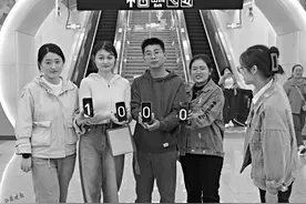 太原地铁2号线很“忙”图片