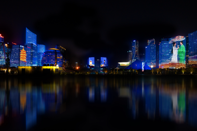 钱江新城灯光秀，上新“冬”主题！亮灯时间收好