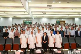 “彩云之巅”新生儿危重先心病产前产后一体化论坛在昆开幕图片