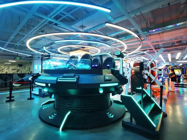 3500㎡亲子好去处！VR、保龄球、溜冰场……带娃这么玩，快乐翻倍