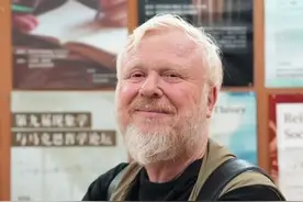 法国教授的水墨缘：中国毛笔是我最好的朋友｜老外讲故事·中华文化圈粉记图片