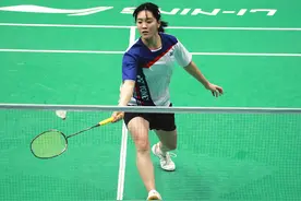 王梓璇为广西队夺得学青会羽毛球项目首金图片