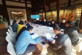 晋江市城联社召开工艺美术大师、名艺人座谈会图片