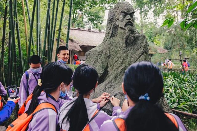 【2026成都冬令营】雪韵蓉趣，嗨玩蜀冬：解锁巴适成都生活！