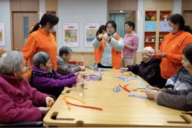 交汇点观察︱“银发经济”潮涌，我们准备好了吗？图片