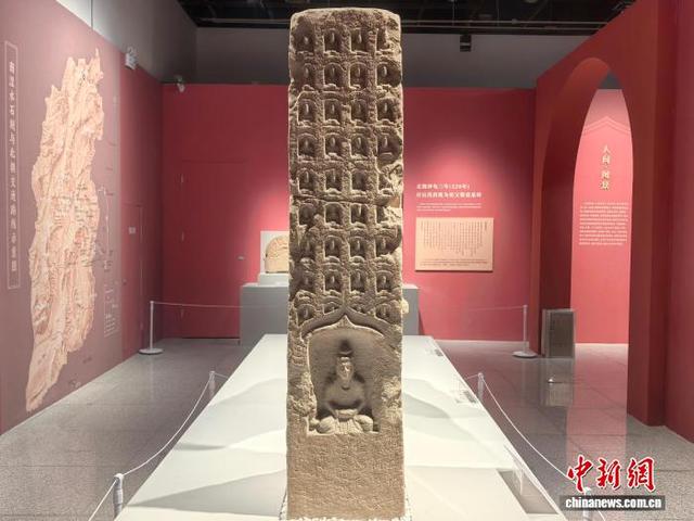 南涅水石刻首次系统性外展 呈现民间佛教艺术五百年流变