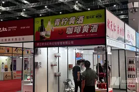 将进酒·观察｜酒业新局② 魔性洗脑短片《蟹酒三部曲》走红背后：黄酒龙头酒企谋求走出江浙沪图片