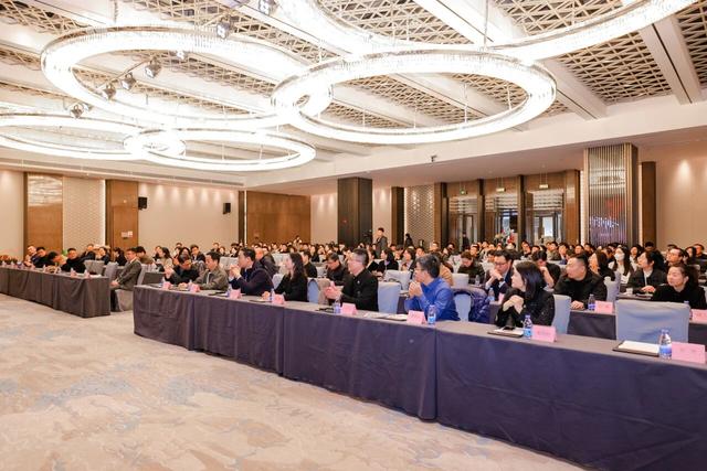 郑州黄河文化公园荣获年度营销标杆文旅项目！