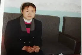 泰安高新区凤凰小学高秀华：为爱教育，奉献无悔图片