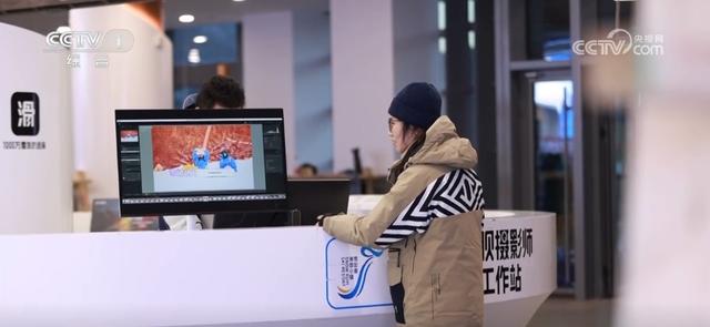 多地特色文旅解锁冬日乐趣 冰雪经济成为激活冬季消费新引擎