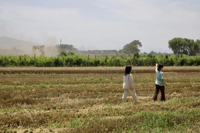 孩童的眼睛比太阳明亮——专访平遥最佳导演张中臣