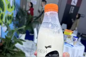湾财观进博｜从低温鲜奶到常温奶，牛奶蛋白质含量卷出新高度图片