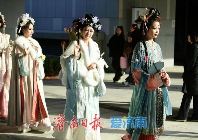 济南首座宋词文化沉浸式演艺乐园正式亮相