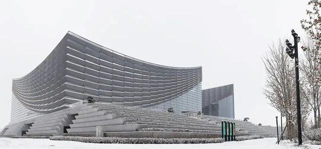 北京下雪了！雪景大片抢先看！外出注意防寒保暖