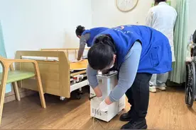 我为群众办实事｜躺着也能实现“洗澡自由”？图片
