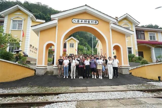 “旅居红河·村长有请 | 在河口，探瑶乡文化、访边境风情，沉浸式体验国门文化