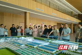 新田县委党校组织科干班学员到企业调研学习图片
