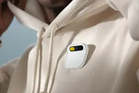 取代iPhone？首款专用AI可穿戴设备发布：用无屏幕消除手机上瘾图片
