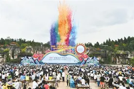 宣威：推动文旅融合快速发展图片