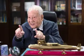 头啖汤评论：痛别黄旭华院士 坚守爱国奉献精神图片