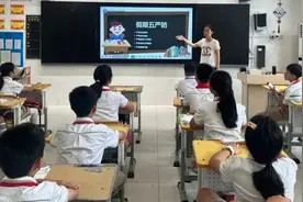 济南高新区汉峪小学举行2023-2024学年第二学期结业式图片