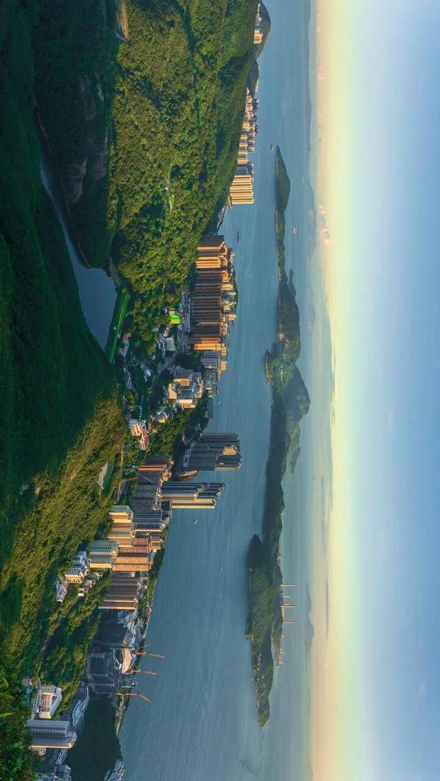 宝藏公交，移动的风景画廊