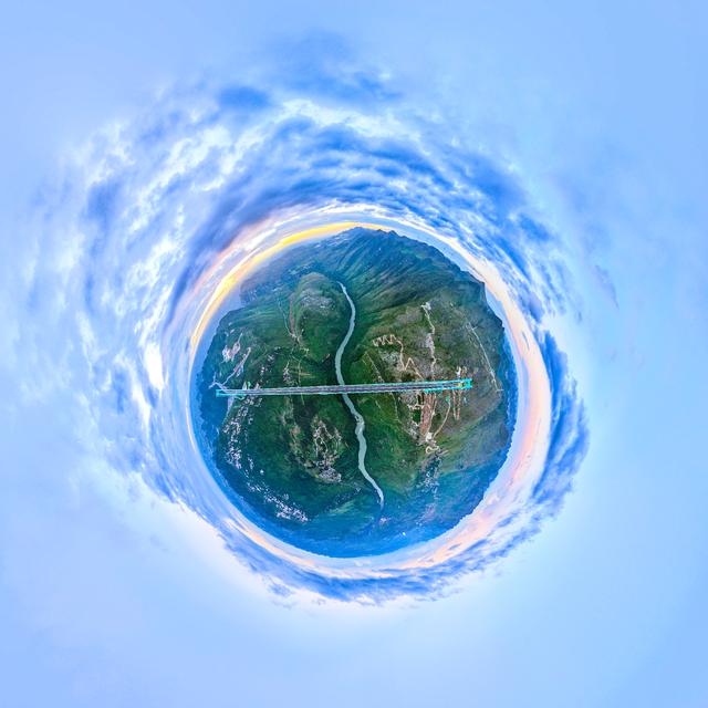 一起来看世界第一高桥的美景