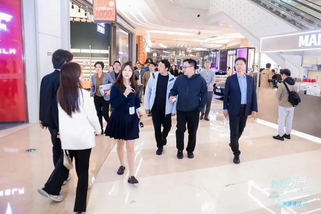 当网络“大V”遇上“网红”江宁……