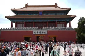 五一假期 北京旅游景区游人众多图片