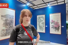 阿尔及利亚Melissa：为了乒乓梦来中国，很荣幸将和张怡宁同台图片