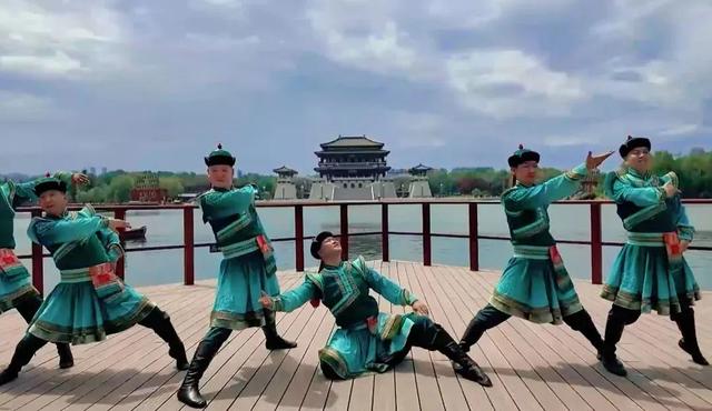 长安舞会 · 草原华章 | 【阿拉善盟乌兰牧骑】本周末绽放大唐芙蓉园
