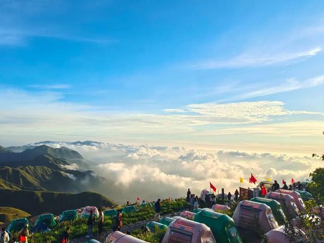 吉安武功山秋味图鉴｜把秋天的浪漫，藏进云海草甸里