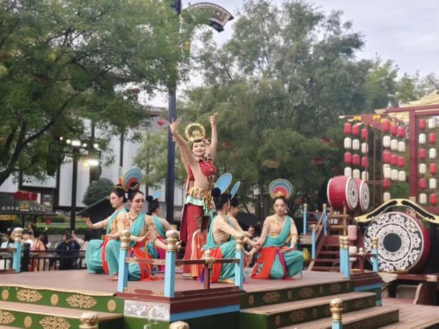 文旅产品再升级，大唐不夜城撬动消费新引擎！