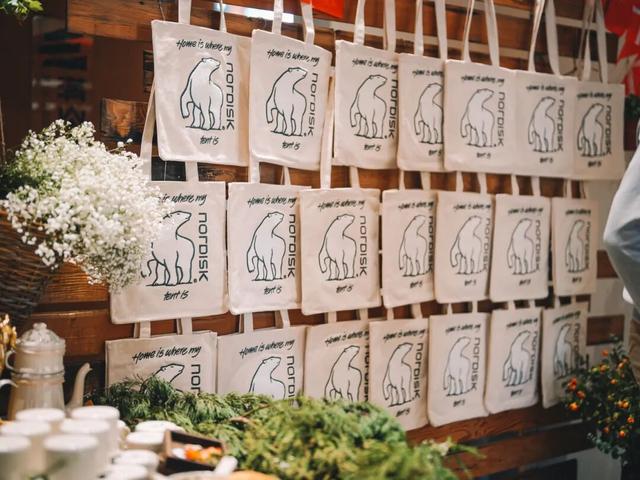 快看，青浦这个乡村跑来一只“大白熊”