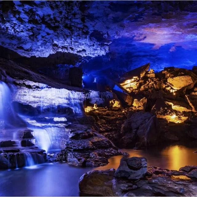 载誉前行！贵州十二背后荣膺行业重磅奖项！