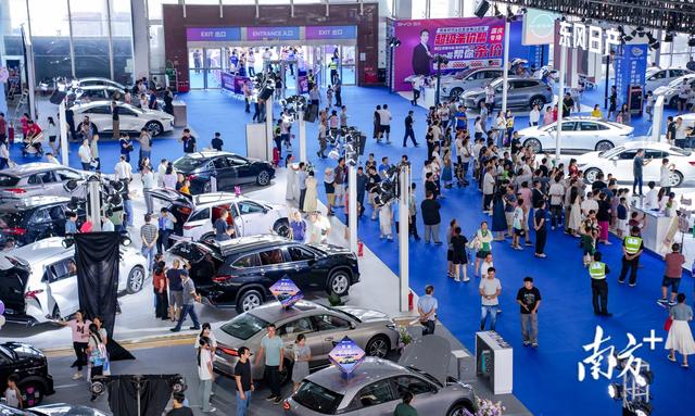 这个国庆，佛山10个令人难忘的瞬间