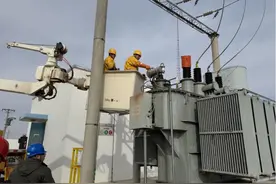 内蒙古电力集团鄂尔多斯鄂托克供电公司：春节保电在行动 坚守一线保供电图片