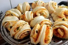 打死不能放冰箱的4种食物，回家赶紧拿出来，别拿家人健康开玩笑图片