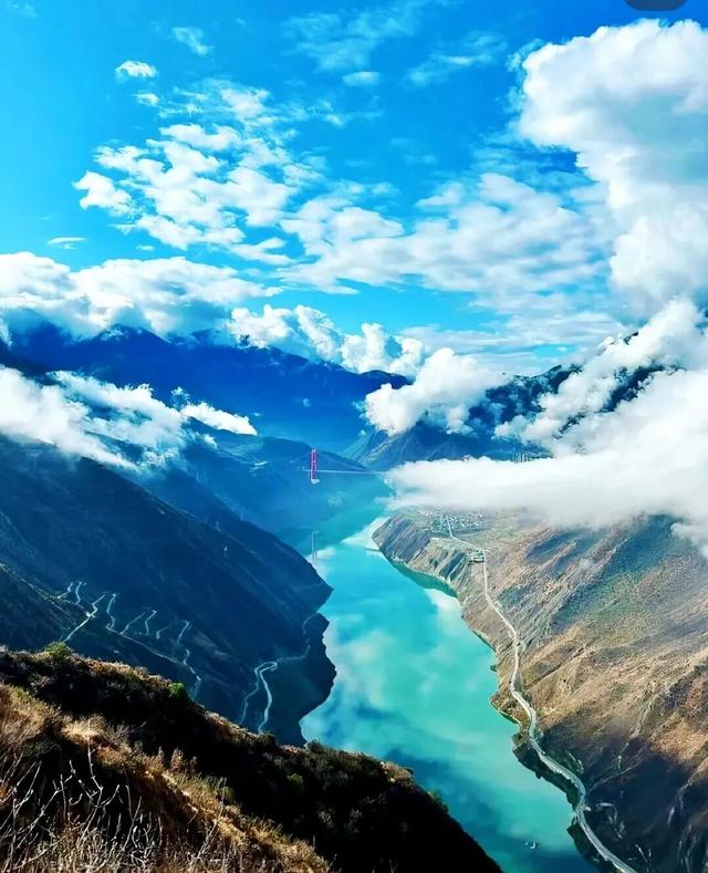 这个冬天，来甘孜晒太阳就绰绰有余！