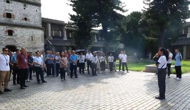 2025年广东省助力“百千万工程”培养旅游高质量发展带头人培训班在仁化县举办