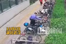 武汉轨道辅警在电动车仪表盘上留了张纸条，背后的故事很暖心图片